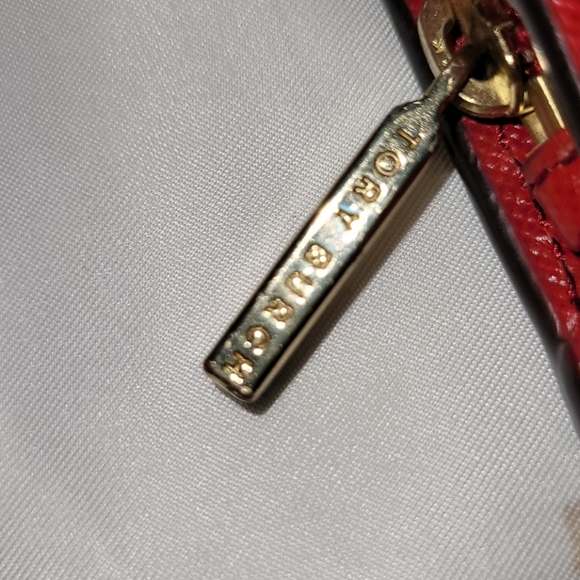 Tory Burch Red Snap Zipper Wallet - Picture 4 of 8